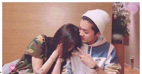 娱乐圈的吃瓜情侣是谁,甜蜜互动背后的秘密恋情